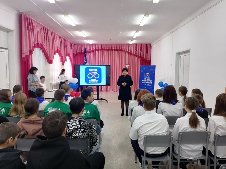 Городское профилактическое мероприятие «Путешествие в страну дорожных знаков».