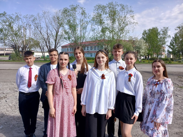 Литературно-музыкальная композиция «Великий май – великий подвиг».